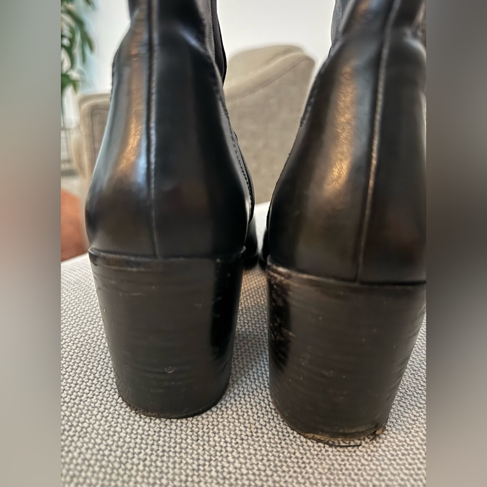 FRYE Flynn Short Inside Zip Ankle Booties | 10M | Black - Picture 10 of 10